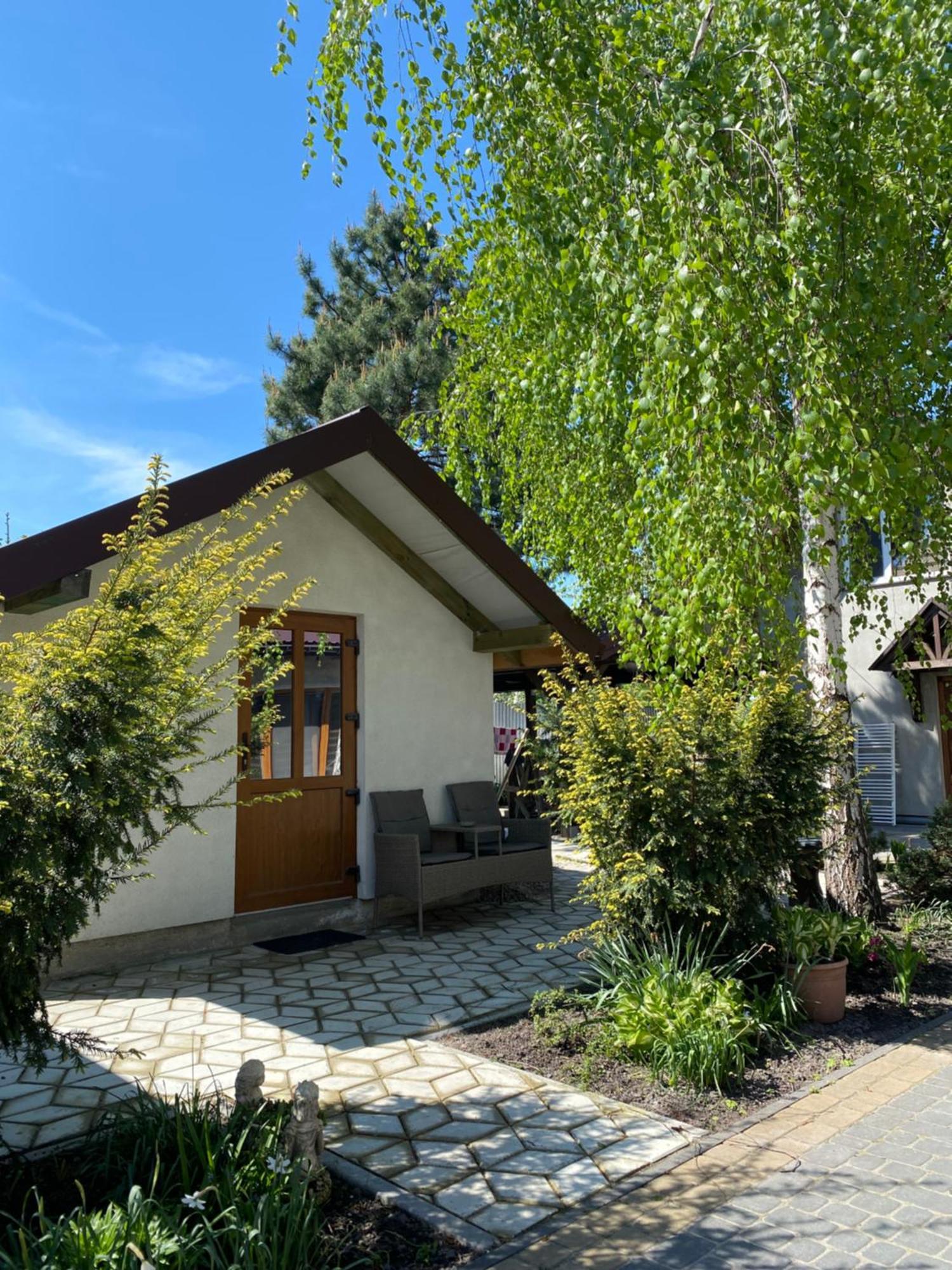 Valentyna Apartamento Sapezhanka Exterior foto